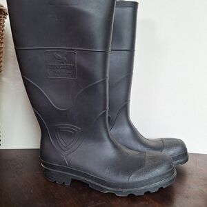 Tingley Black Rubber Boots Waterproof Rain Snow Wellies Sz 9 Very Good Condition